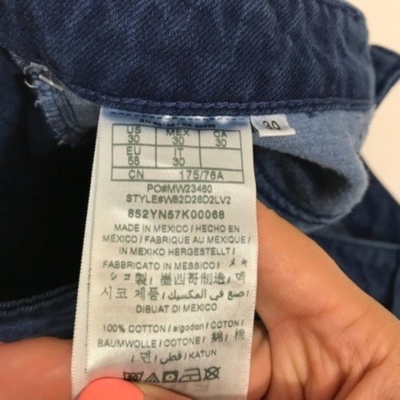 GUESS  Mid-Rise Denim Shorts - Picture 7 of 8